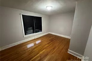 206 11th St N E, Hildebran, NC 28637 - Photo 15