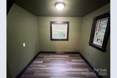 206 11th Street NE, Hildebran, NC 28637 - Photo 11