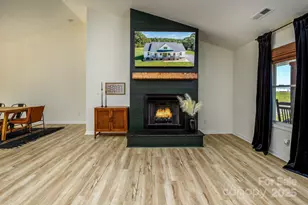 2256 Bolton Rd, Catawba, NC 28609 - Photo 9