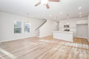 2709 New Pineola Rd, Charlotte, NC 28208 - Photo 3