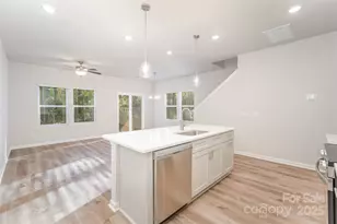 2709 New Pineola Rd, Charlotte, NC 28208 - Photo 7