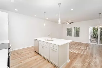 2713 New Pineola Road, Charlotte, NC 28208 - Photo 7