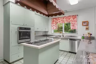 301 Louise Ave NE, Valdese, NC 28690 - Photo 11