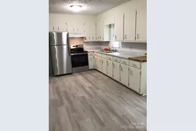 2610 Tablerock Road, Lenoir, NC 28645 - Photo 9