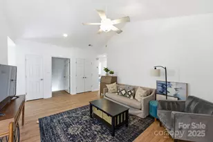 9401 S Vicksburg Park Ct, Charlotte, NC 28210 - Photo 7