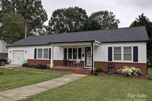 111 Sussex Ave, Cherryville, NC 28021 - Photo 1