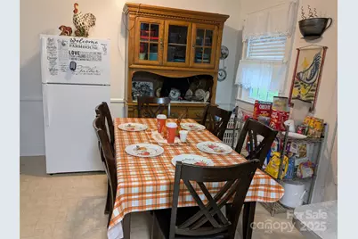 111 Sussex Avenue, Cherryville, NC 28021 - Photo 9