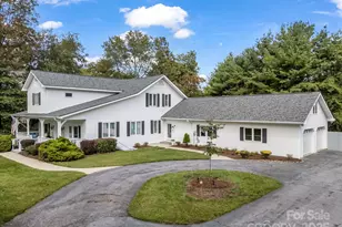 100 Perry Pl, Hendersonville, NC 28739 - Photo 5