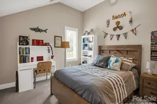 100 Perry Pl, Hendersonville, NC 28739 - Photo 37