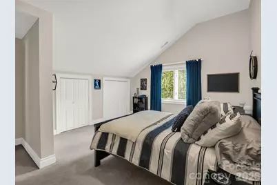 100 Perry Place, Hendersonville, NC 28739 - Photo 33