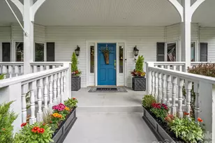 100 Perry Pl, Hendersonville, NC 28739 - Photo 3