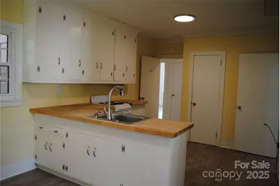 636 Statesville Boulevard, Salisbury, NC 28144 - Photo 5