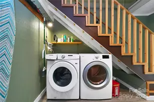 35 Oak St, Brevard, NC 28712 - Photo 37