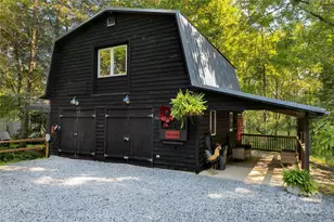 35 Oak St, Brevard, NC 28712 - Photo 35