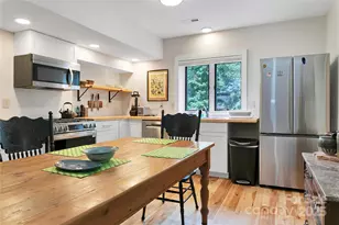 35 Oak St, Brevard, NC 28712 - Photo 27