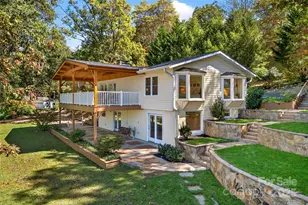 211 Rhododendron Ave, Black Mountain, NC 28711 - Photo 1