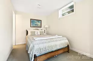 211 Rhododendron Ave, Black Mountain, NC 28711 - Photo 29