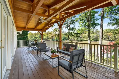 211 Rhododendron Avenue, Black Mountain, NC 28711 - Photo 17