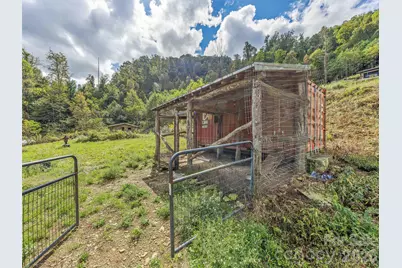 945 Roaring Fork Road, Hot Springs, NC 28743 - Photo 35