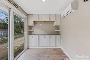 945 Roaring Fork Rd, Hot Springs, NC 28743 - Photo 31