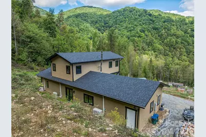 945 Roaring Fork Road, Hot Springs, NC 28743 - Photo 23