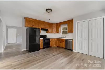 241 6th Street, Belmont, NC 28012 - Photo 7