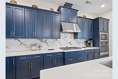 6015 Waldorf Avenue, Monroe, NC 28110 - Photo 9