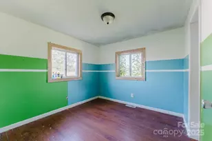 45 Freeborn Ln, Hendersonville, NC 28792 - Photo 11