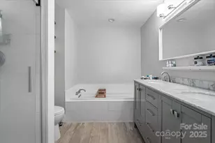 11501 Abernathy Rd, Charlotte, NC 28216 - Photo 27