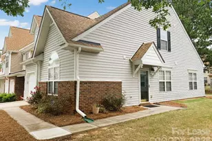 11163 Saintsbury Pl, Charlotte, NC 28270 - Photo 1