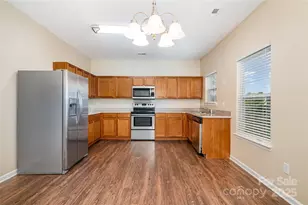 275 Flanders Dr, Mooresville, NC 28117 - Photo 9