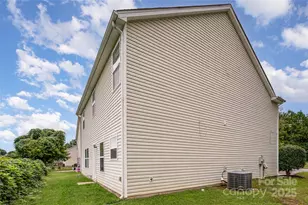 275 Flanders Dr, Mooresville, NC 28117 - Photo 21