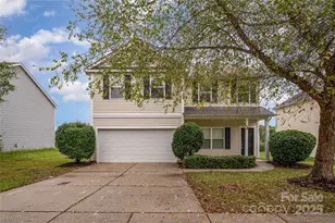 275 Flanders Dr, Mooresville, NC 28117 - Photo 3