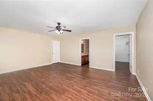 275 Flanders Dr, Mooresville, NC 28117 - Photo 13