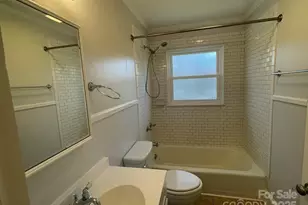 135 Haynes St, Hendersonville, NC 28791 - Photo 15