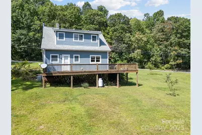 560 Esseola Street, Saluda, NC 28773 - Photo 11