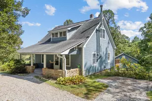 560 Esseola St, Saluda, NC 28773 - Photo 3