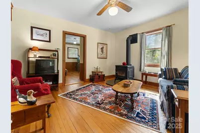 560 Esseola Street, Saluda, NC 28773 - Photo 13