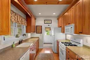 88 Brown Bear Way, Waynesville, NC 28786 - Photo 19