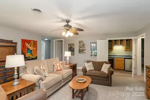 106 Chancery Ct, Flat Rock, NC 28731 - Photo 33