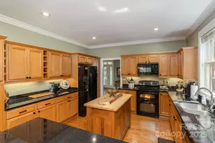 106 Chancery Ct, Flat Rock, NC 28731 - Photo 19