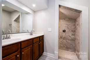 340 W Center Ave, Mooresville, NC 28115 - Photo 21