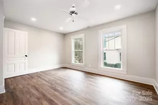 340 W Center Ave, Mooresville, NC 28115 - Photo 17