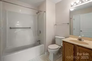 4805 Breakers Ln, Asheville, NC 28806 - Photo 19