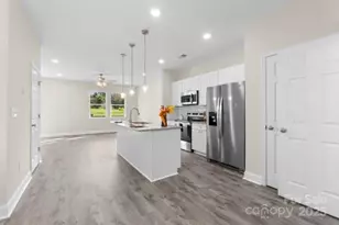 306 E Henderson St, Spencer, NC 28039 - Photo 5