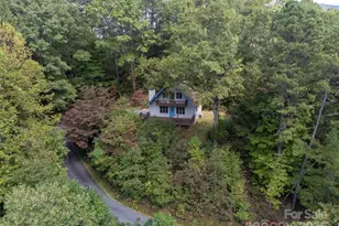 365 Duckback Trl, Whittier, NC 28789 - Photo 39