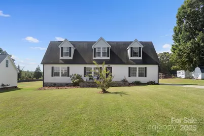 6601 Love Point Road, Denver, NC 28037 - Photo 1