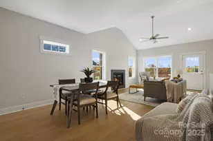 17 Sandstone Dr, Weaverville, NC 28787 - Photo 3