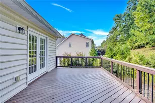 2055 Solway Ln, Charlotte, NC 28269 - Photo 19