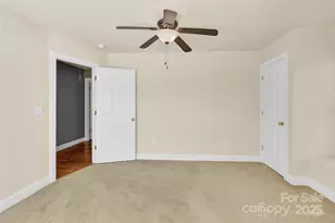 2055 Solway Ln, Charlotte, NC 28269 - Photo 25